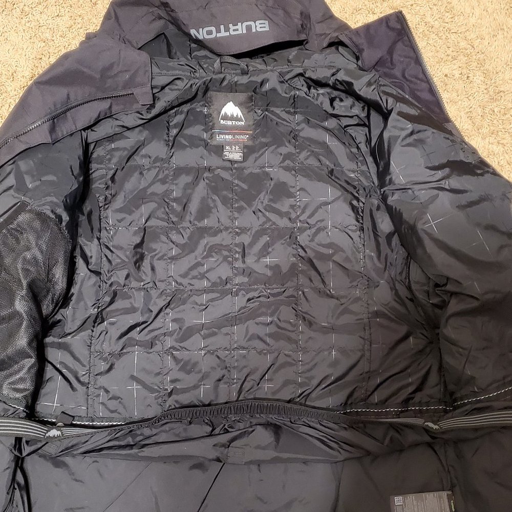 Burton Hilltop Jacket 2020 model